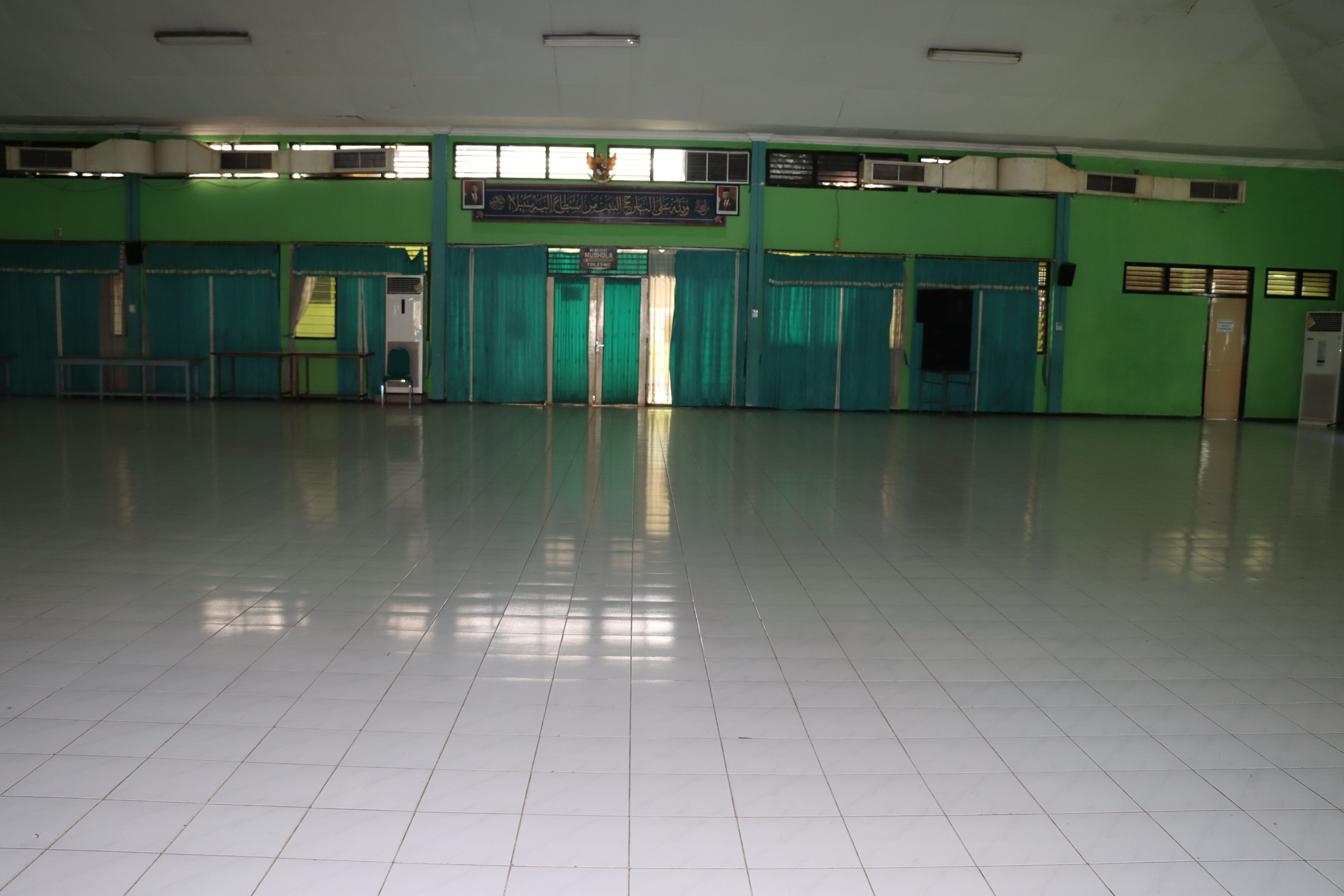 Hall image 6